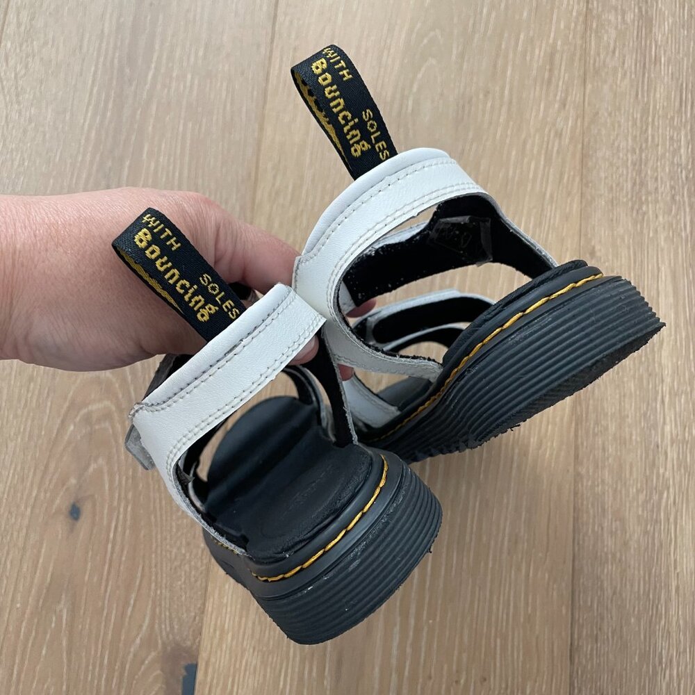 Dr. Martens Shoes Junior 13 Klaire Leather Strap Sandals White T Lamper Doc - Picture 10 of 16